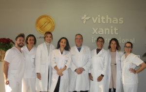Grupo de especialistas en hematología y oncología de onkogenetik, colaborando en investigación y diagnóstico de cánceres hematológicos.